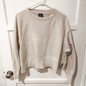 Nike dri-fit sweatshirt